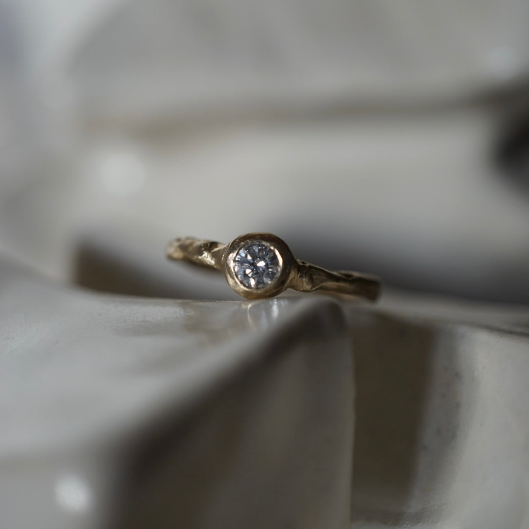 Small Orb Ring || Size 6