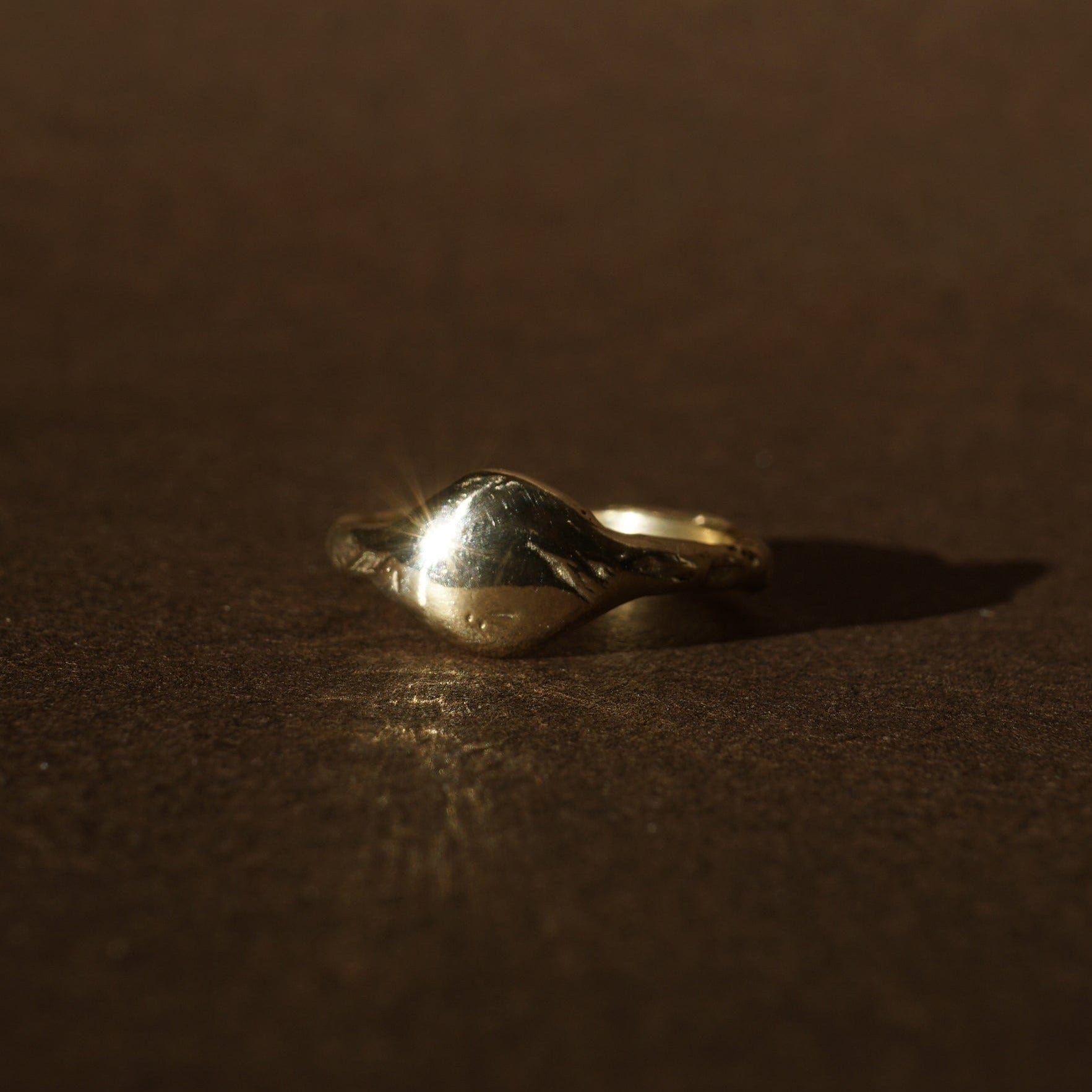 Interstellar Signet Ring | Size 7