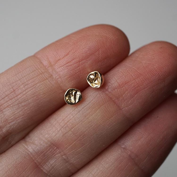 14K yellow gold stud earrings inspired by science